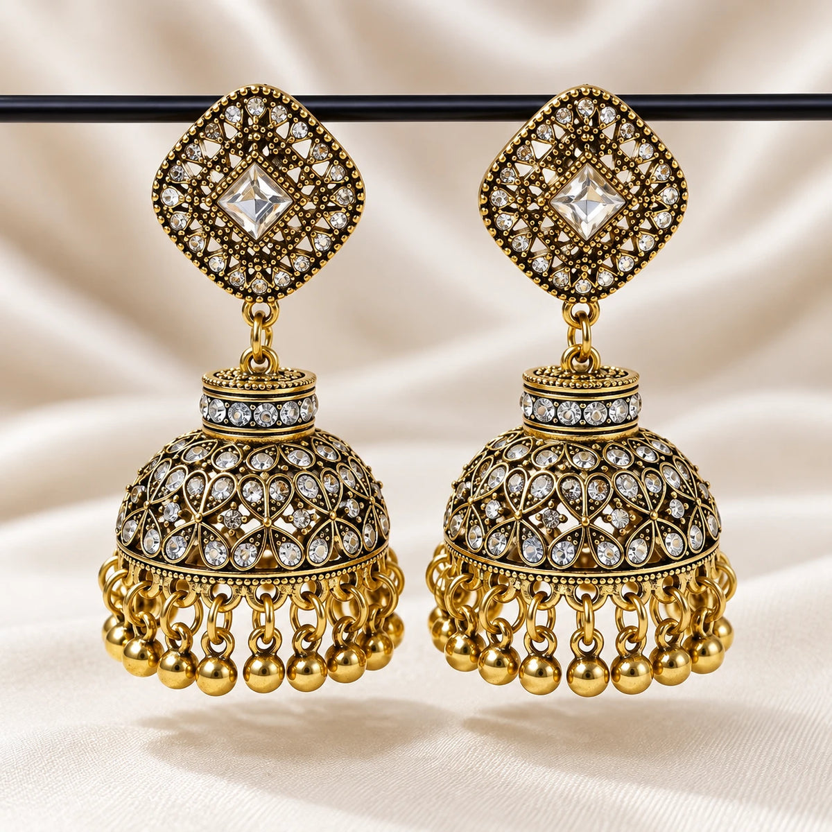 Noor Crystal Square Jhumka