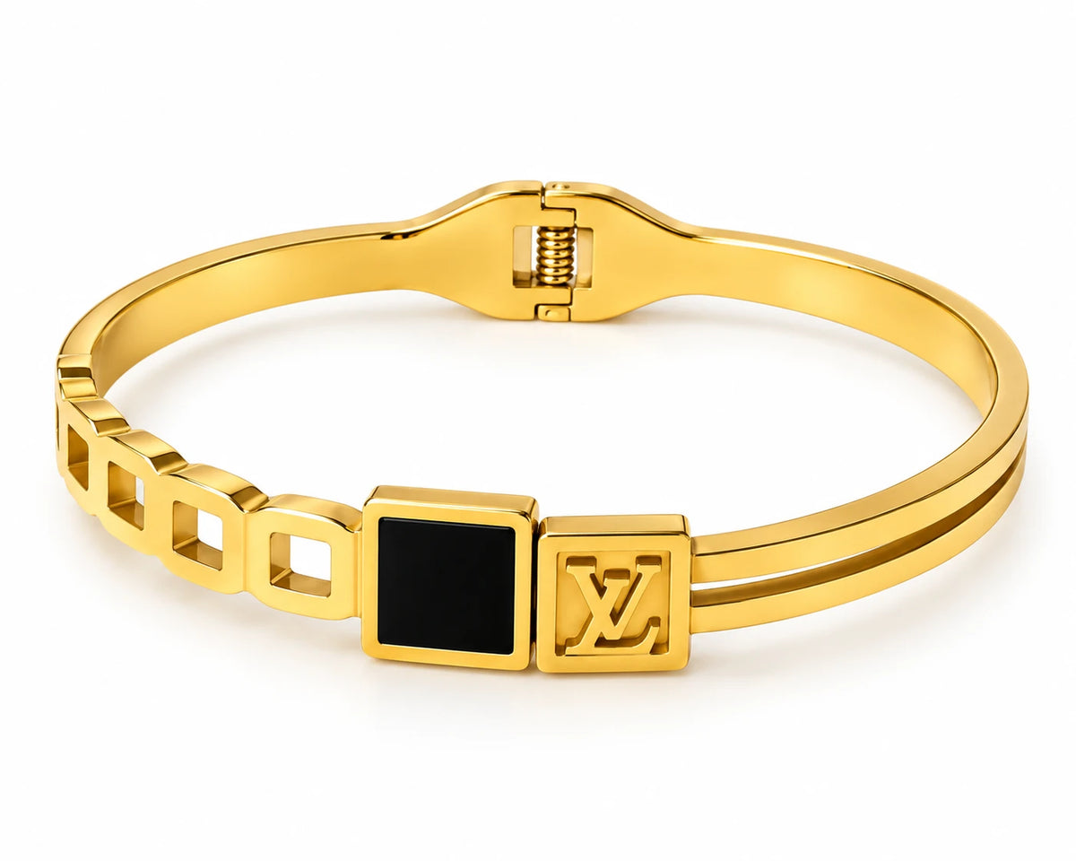 Noir Cuff Bracelet Stainless