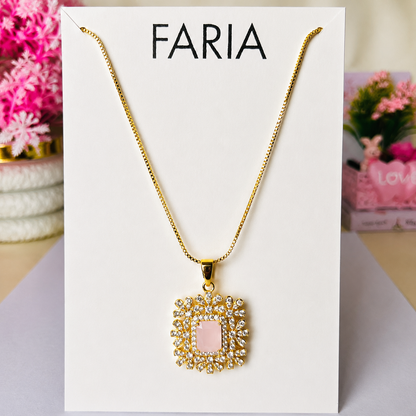 Emerald Radiance Pendant Chain