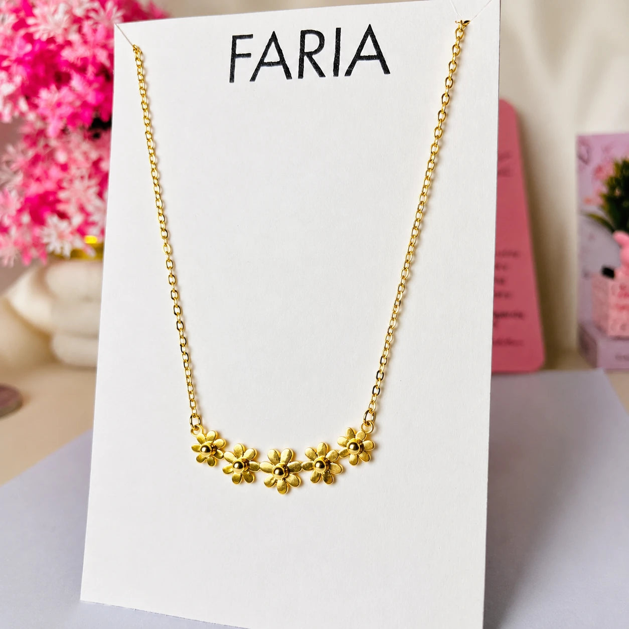 Daisy Bloom Chain