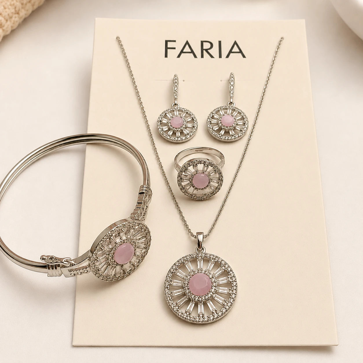 Emerald Radiance Jewelry Set - Baby Pink