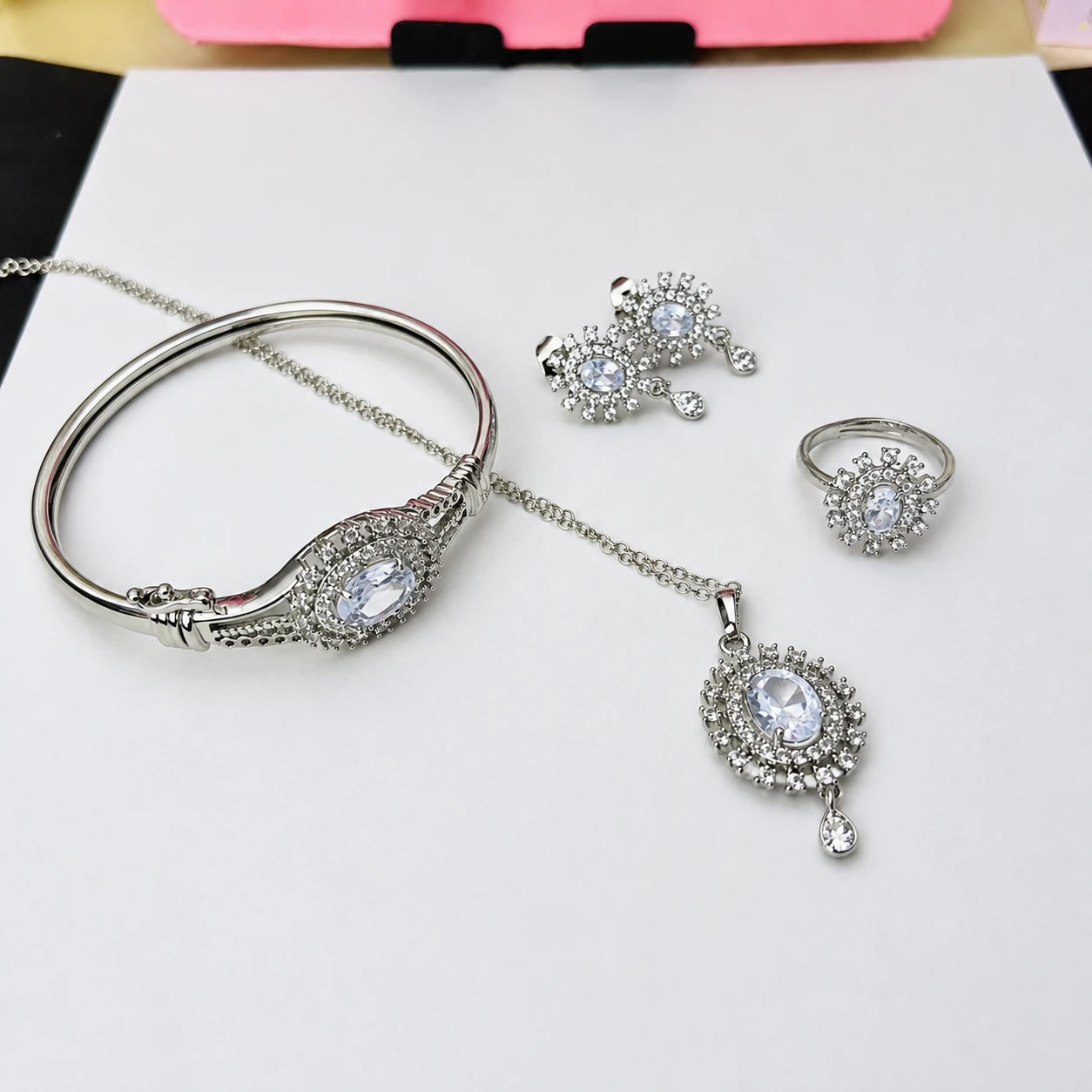 Turquoise Elegance Jewelry Set