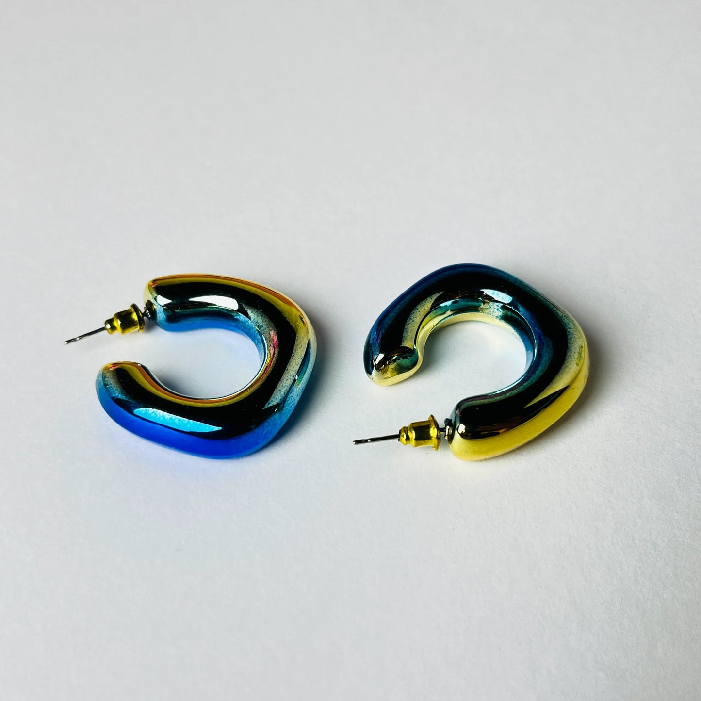 Aurora Gradient Stud Earrings